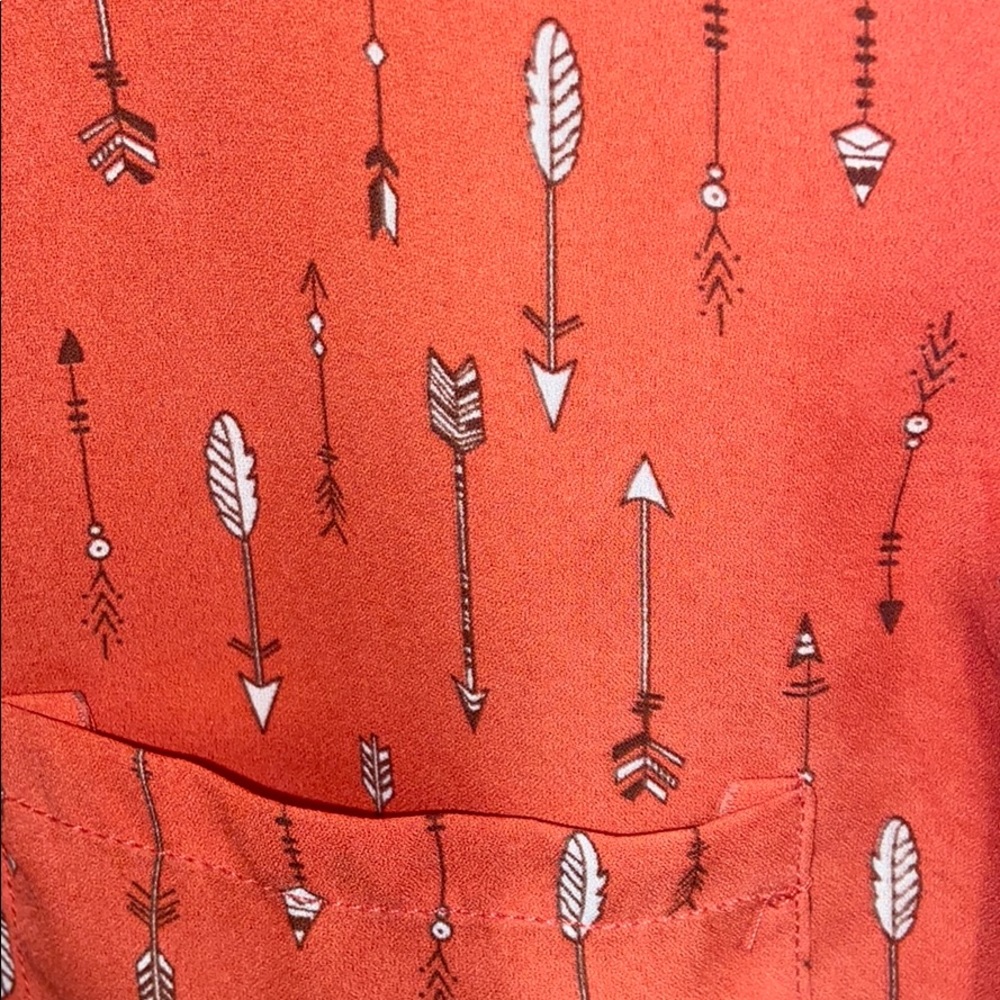 Shirt - Picture 2 of 2